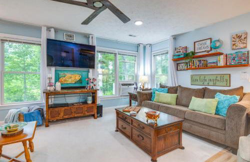 Creekside Hendersonville Haven Hot Tub and Fire Pit - Foto 5