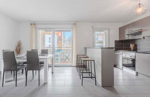 Quiet and bright apartment terrace and private P - Foto 3