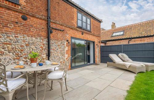 The Coach House Happisburgh - Photo 41