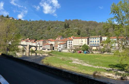DUPLEX VINTAGE PROCHE de la GARE SNCF - Foto 49
