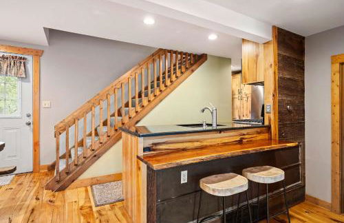 Updated townhome - Walk to Holiday Valley - Foto 16