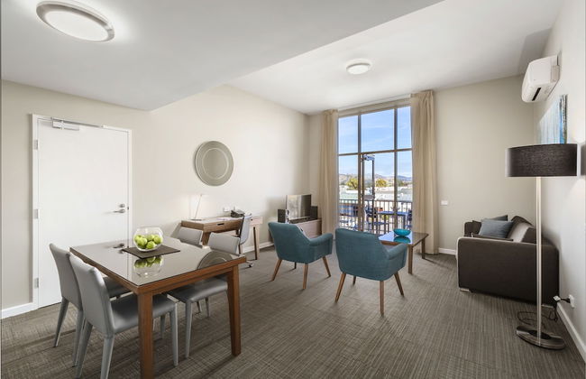 Quest Albury On Townsend - Photo 14