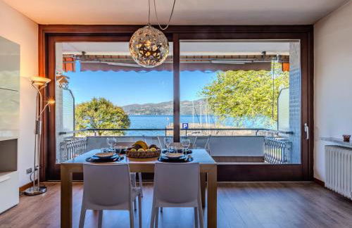 Apartment Attilio lake front view by Interhome - Foto 1