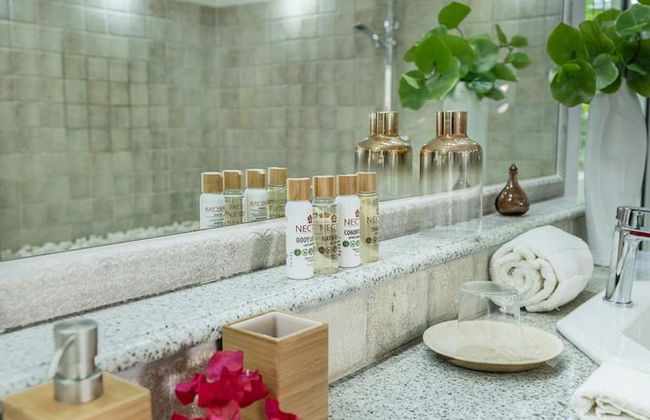 La Perla Classic- 1 BR Beachfront Luxury Villa - Foto 30