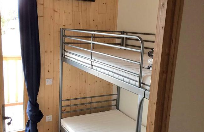 Splendid Chalet in Chamrousse With TV - Photo 9