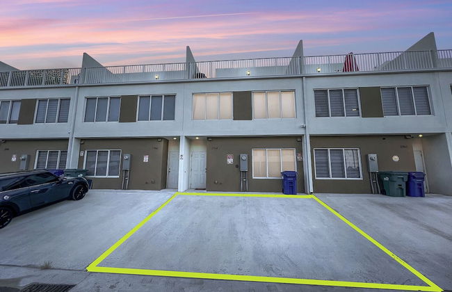 Experience Luna Sky! 65" TV Bar BBQ go FL Keys - Foto 48