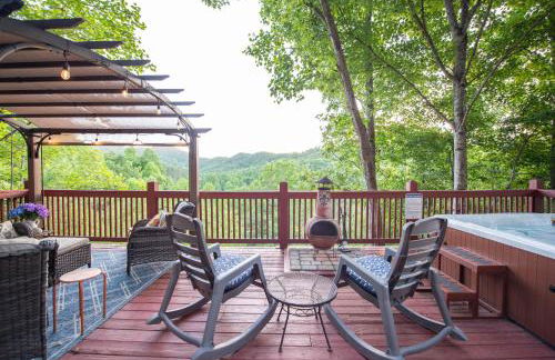 Hot Tub, Fire Pit and Lake Access! Almond Cabin - Foto 12