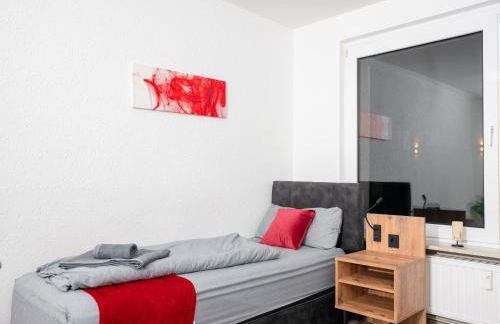 Livemore24 - Apartment 3 in Duisburg WLAN - Smart-TV - 24-7 Check-in und Küche - Photo 10