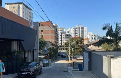 Loft de Luxo "Novo" no Coração de Blumenau a 10min a Pé da Vila Germânica - Foto 57