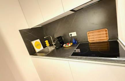 BeckHomes Munich- Large 210 sqm Central Apartment- 7 BR, 6Baths, 3 Kitchens, Up to 18 Guests - Foto 80