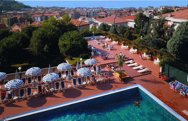 Apartment in Pietra Ligure With Garage - Foto 1