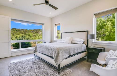 Large Luxury Blanco Riverfront Home with Pool - Foto 17