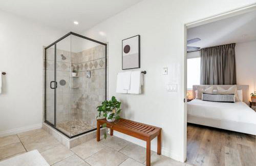 Your Home in San Diego - Two-car Garage - Foto 61