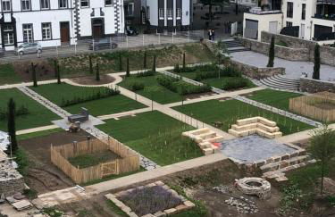 back to school (rote Schule) - Foto 18