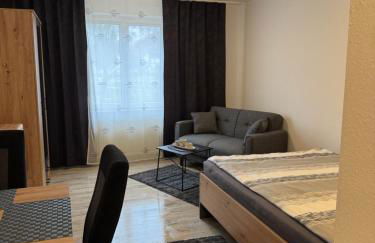 neu möbiliertes 1 Zimmer Appartment Nähe Uni-Klinik Homburg - Photo 1