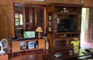 Linda casa no centro de Penedo - Photo 18