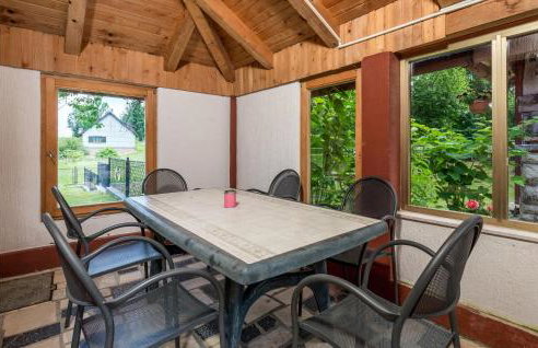 Awesome Home In Stari Laz With Kitchen - Foto 17