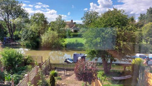 3-Bed Cottage Sleeps 4 20 mins to Northampton - Foto 4, Garden view