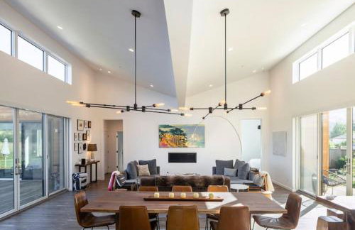 Year-Round Heated Pool - Hot Tub - Fire Pit - Lawn - Foto 39