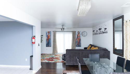 Beautifully Designed & Spacious Apartment in Newark 10mins from EWR Airport, Close to NYC and Beth Israel Hospital - Foto 1