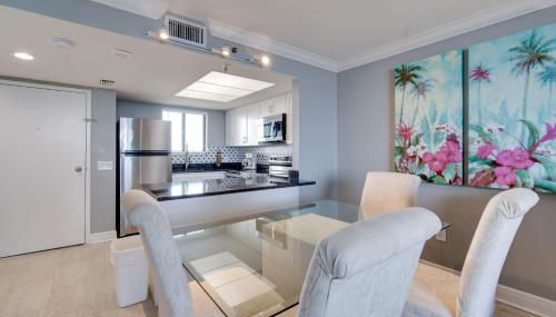 Remarkable Hudson Condo with Coastal Views! - Foto 2