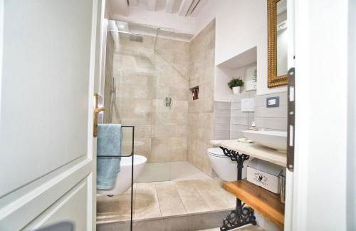 La casa nel castello e il giardino segreto - Photo 33