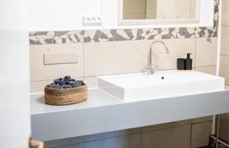 Cozy Apartment Hideaway 170 qm - 5 min zur Autobahn - Self Check-In - Foto 32