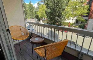 Deux. Pièces face à la scène. - Foto 9