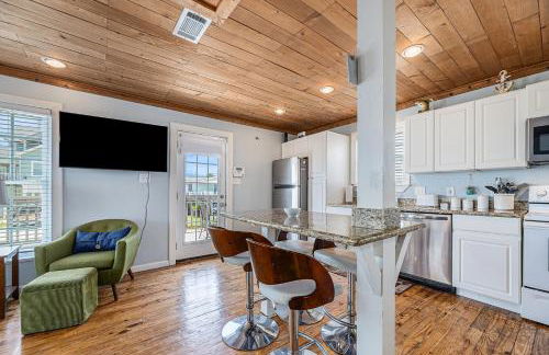 Captain Dan's Beach House - Photo 3