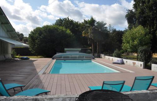 Les Gîtes du Grand Chêne - Foto 26