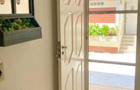 Casa completa com 2 quartos, Perto de tudo - Foto 8