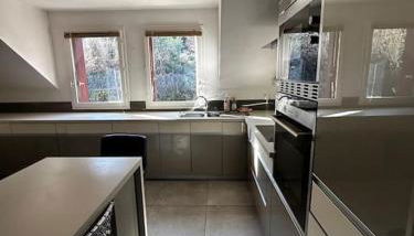 Charmant duplex a deux pas du lac - Photo 4