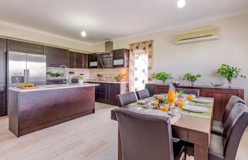 V and H House - Cozy & Ideal for Families, by ZanteWize - Foto 18