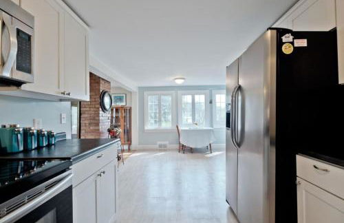 Back Cove - Large Sunny 2 Bedroom Condo - Foto 15