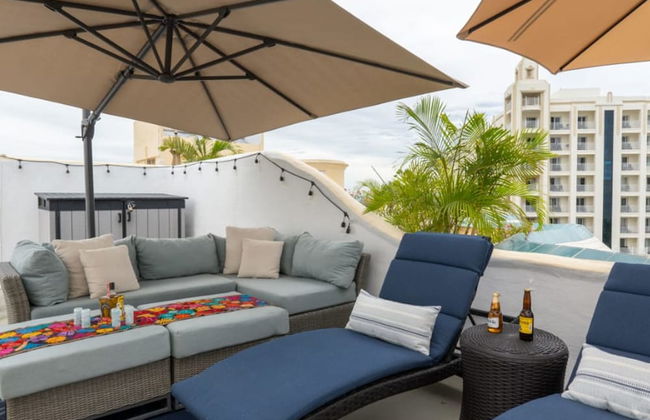 Ocean Front Penthouse Pool Sleeps 8 People - Foto 35