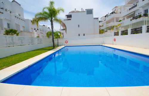 Valle Romano Golf Apartment -Next to the golf course and very close to the beach - Photo 11