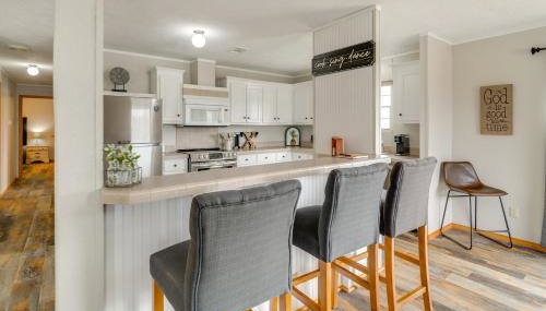 Lake Conroe Bliss Waterfront Home with Boat Ramp - Foto 4