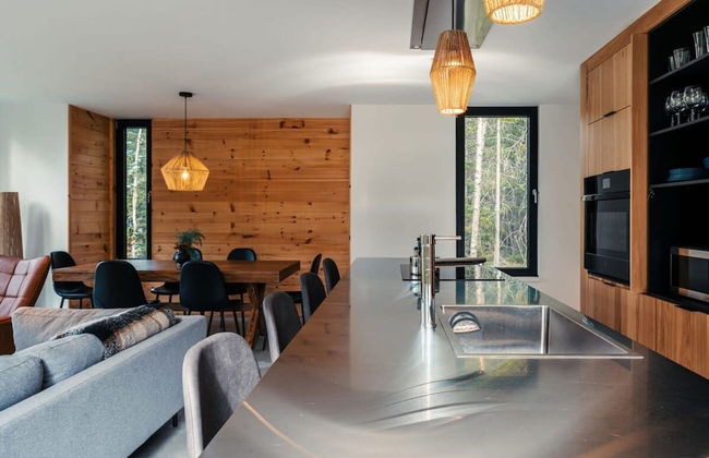 Bright Chalet With hot tub and Indoor Sauna - Foto 32