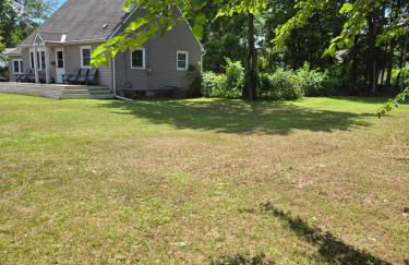 Entire Saratoga Springs Rental House For You! Walk to Racecourse and Close to Downtown and SPAC!! - Foto 24
