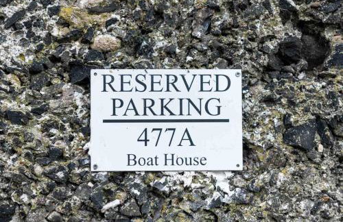 For Sea Lovers ! Coastguard Boat House right on Belfast Lough - Foto 13