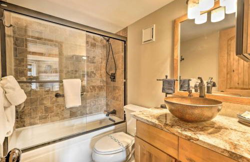 Ski and Hike Mtn-View Condo in Silverthorne! - Foto 21