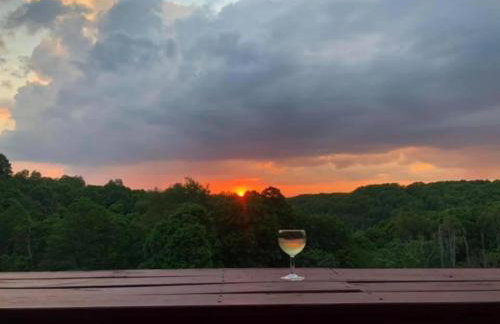 Rustic Lodge Rental on a Farm in Fayette County, West Virginia - Foto 58