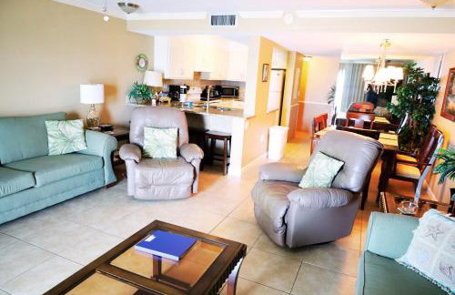 Mariner East-West Condominiums - Foto 3