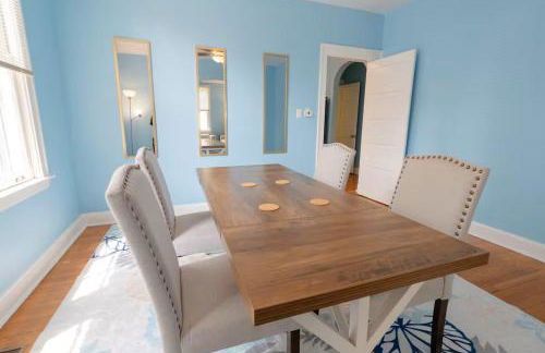 Charming 3BR Home With 2 Parking Spot, Near Transit & Shopping, - Foto 6