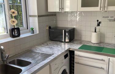 Cosy Flat behind a CreekBeach in Grays - Foto 38