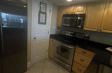 Biloxi Beach Condo - Photo 13