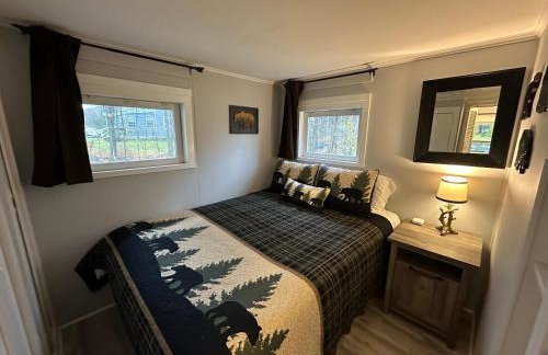 Escape to a Streamside Cabin in the Lower Catskills - Foto 10