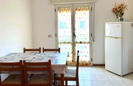 Fano, trilocale con terrazzino a 30mt dal mare - F006 - Foto 3