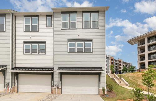 Spacious 4BR Near UNC Charlotte & Major Venues - Foto 22