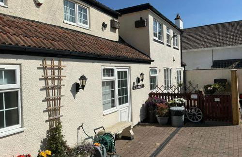 Rain Hill Cottage - Sleeps 4 Parking & Pets Ok - Foto 10